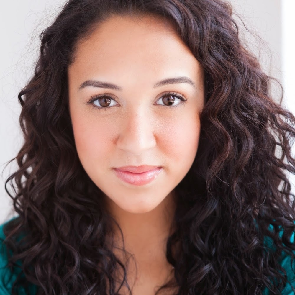 Meet your Posher, Anjelica